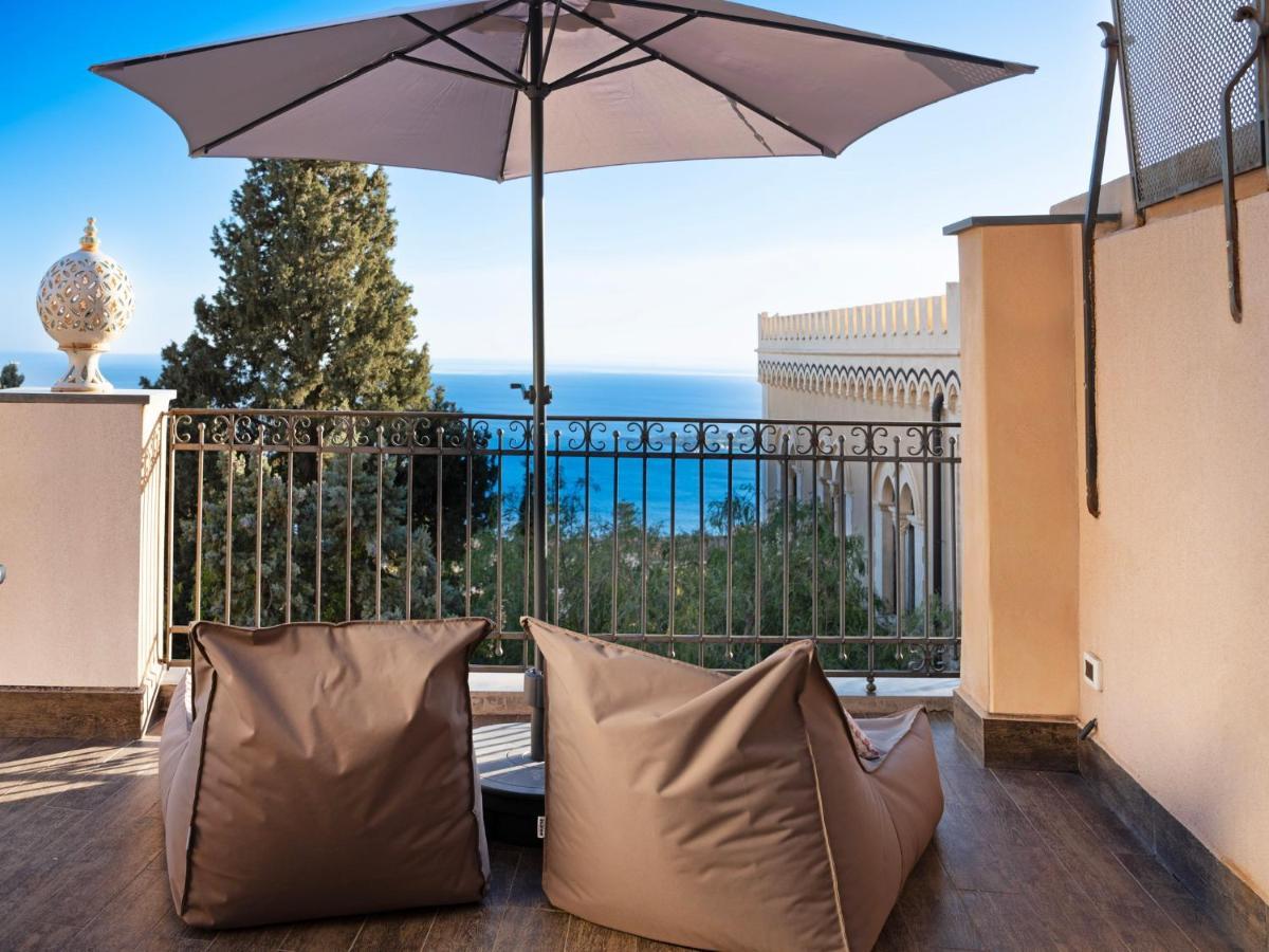 Sea And The City Taormina Bagian luar foto
